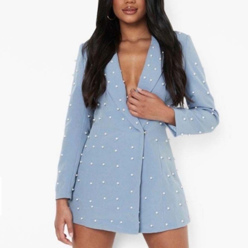 Boohoo blue blazer dress. Long sleeves with shoulder pads.